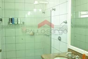 Sobrado &agrave; venda - 218m&sup2; - Zona II