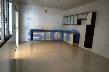 Casa para alugar - 200m&sup2; - Zona II