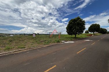 Terreno &agrave; venda - 216m&sup2; - Parque Residencial Metropolitano