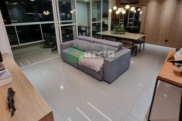 Apartamento &agrave; venda - 120m&sup2; - Zona I