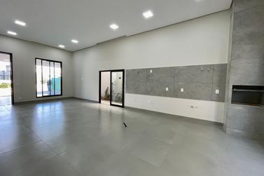 Casa &agrave; venda - 154m&sup2; - ZONA I