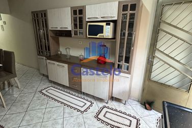 Casa &agrave; venda - 101m&sup2; - JARDIM LOS ANGELES