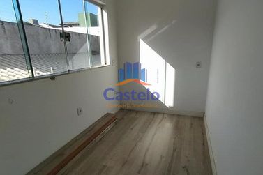Casa &agrave; venda - 100m&sup2; - Parque Alto da Paran&aacute;
