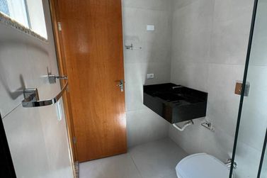 Casa &agrave; venda - 130m&sup2; - -