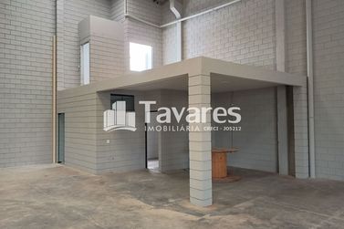 Sal&atilde;o Comercial para alugar - 1000m&sup2; - Parque Industrial II