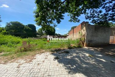 Terreno &agrave; venda - 320m&sup2; - PARQUE PANORAMA