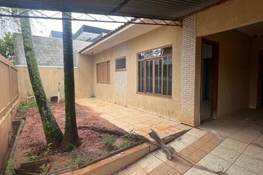 Casa &agrave; venda - 130m&sup2; - Jardim Imperial