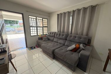 Casa &agrave; venda - 252m&sup2; - Parque Bandeirantes