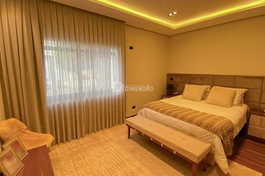 Casa &agrave; venda - 132m&sup2; - Jardim Santa Clara