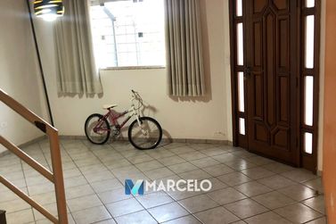 Sobrado &agrave; venda - 152m&sup2; - Zona II