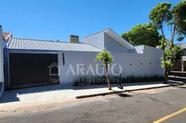 Casa &agrave; venda - 135m&sup2; - Jardim Alphaville