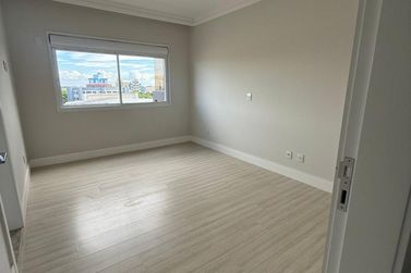 Apartamento &agrave; venda - 140m&sup2; - Zona II