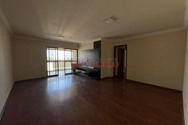 Apartamento &agrave; venda - 129m&sup2; - ZONA II