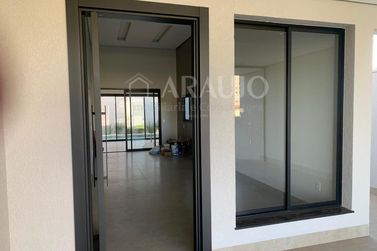 Casa &agrave; venda - 185m&sup2; - Jardins de Versailles