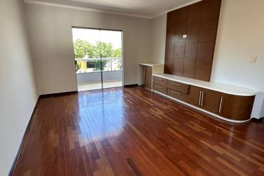 Casa para alugar - 260m&sup2; - Zona I-A