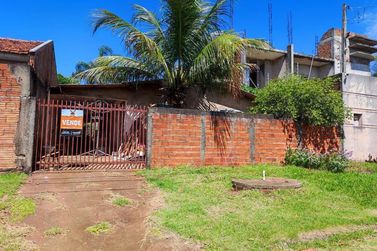 Casa &agrave; venda - 100m&sup2; - Jardim Campo Belo