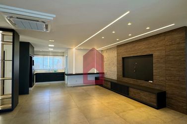 Apartamento &agrave; venda - 173m&sup2; - Zona I