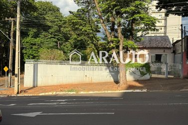Terreno &agrave; venda - 107m&sup2; - Zona I