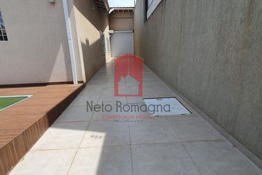 Casa para alugar - 380m&sup2; - Zona I