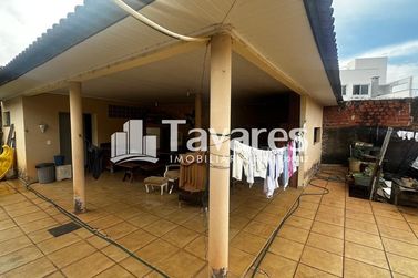 Casa &agrave; venda - 180m&sup2; - Zona II