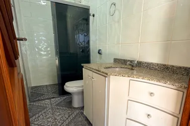 Sobrado &agrave; venda - 376m&sup2; - Zona I