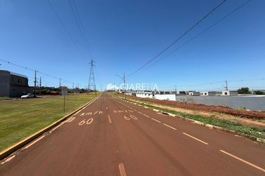 Terreno &agrave; venda - 250m&sup2; - JARDIM PANORAMA