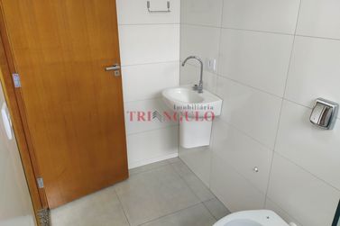Casa para alugar - 107m&sup2; - CONJUNTO RESIDENCIAL OURO PRETO