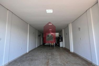 Sobrado &agrave; venda - 215m&sup2; - Centro