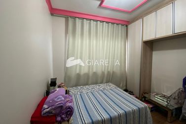 Casa &agrave; venda - 196m&sup2; - JARDIM GISELA