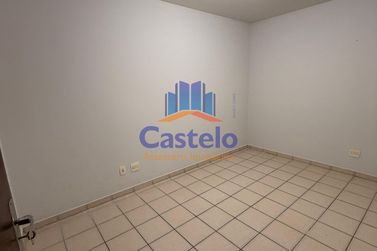 Apartamento para alugar - 100m&sup2; - ZONA II
