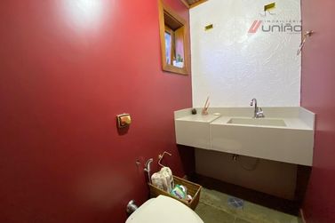 Casa &agrave; venda - 420m&sup2; - Zona I-a