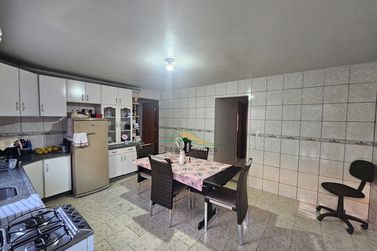 Casa &agrave; venda - 142m&sup2; - CONJUNTO RESIDENCIAL GUARANI