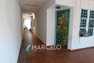 Sal&atilde;o Comercial &agrave; venda - 527m&sup2; - Zona I