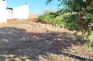 Terreno &agrave; venda - 138m&sup2; - Jardim Janina