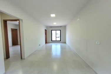 Casa &agrave; venda - 81m&sup2; - Zona V