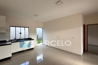 Casa para alugar - 64m&sup2; - Jardim Est&acirc;ncia II