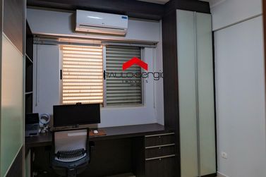 Apartamento &agrave; venda - 97m&sup2; - Zona VI