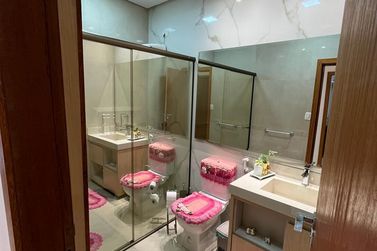 Ch&aacute;cara &agrave; venda - 24m&sup2; - Estrada Jaborandi