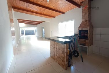 Casa &agrave; venda - 161m&sup2; - Parque Alto da Parana