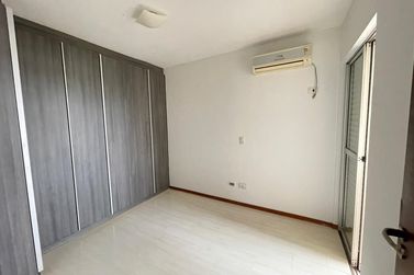 Apartamento &agrave; venda - 77m&sup2; - ZONA II