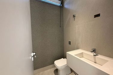 Casa &agrave; venda - 283m&sup2; - PARQUE RESIDENCIAL INTERLAGOS