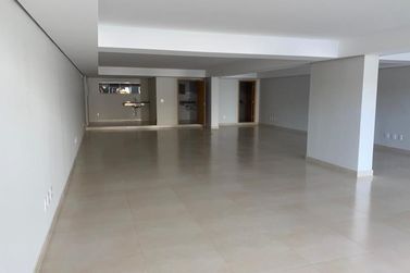 Sala Comercial para alugar - 404m&sup2; - Zona III