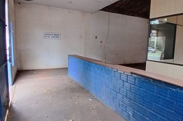 Sal&atilde;o Comercial para alugar - 240m&sup2; - Zona I