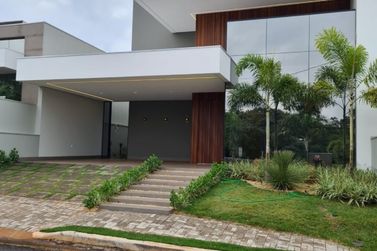 Casa &agrave; venda - 230m&sup2; - Portal das &Aacute;guas