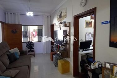 Casa &agrave; venda - 130m&sup2; - JARDIM COOPAGRO