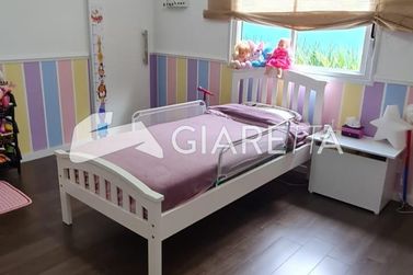 Casa &agrave; venda - 204m&sup2; - JARDIM PANCERA