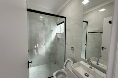 Casa &agrave; venda - 97m&sup2; - ZONA I