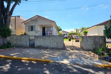 Terreno &agrave; venda - 140m&sup2; - Zona III