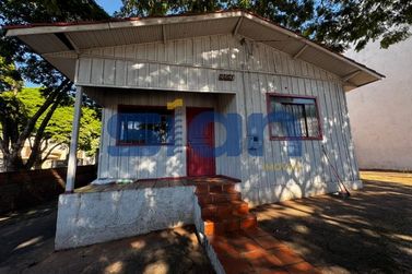Casa para alugar - 120m&sup2; - 