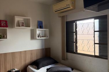 Casa &agrave; venda - 134m&sup2; - JARDIM BELVEDERE